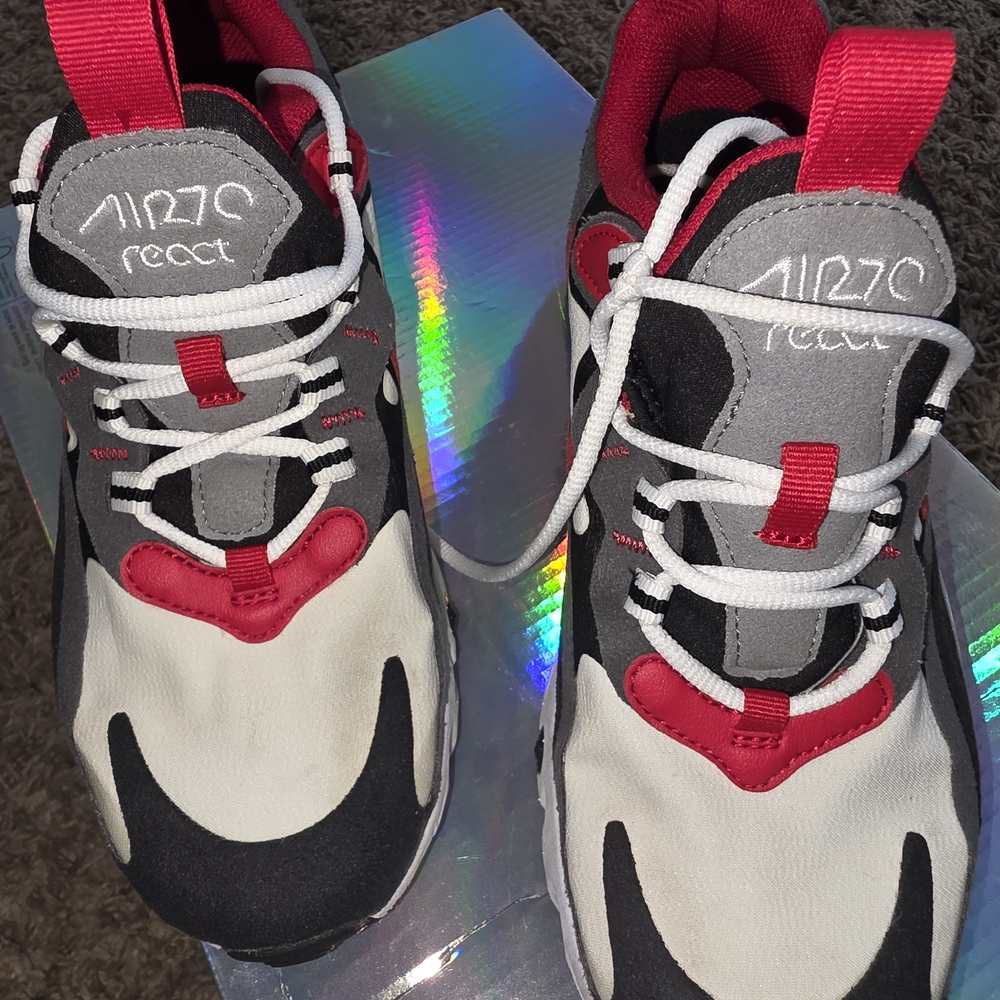 Nike Kids Sneakers in Red, Black, and White - Picture 5 of 6